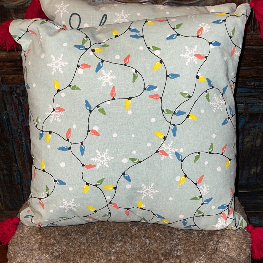 The Pioneer Woman Holiday Throw Pillows - Picture 5 of 6